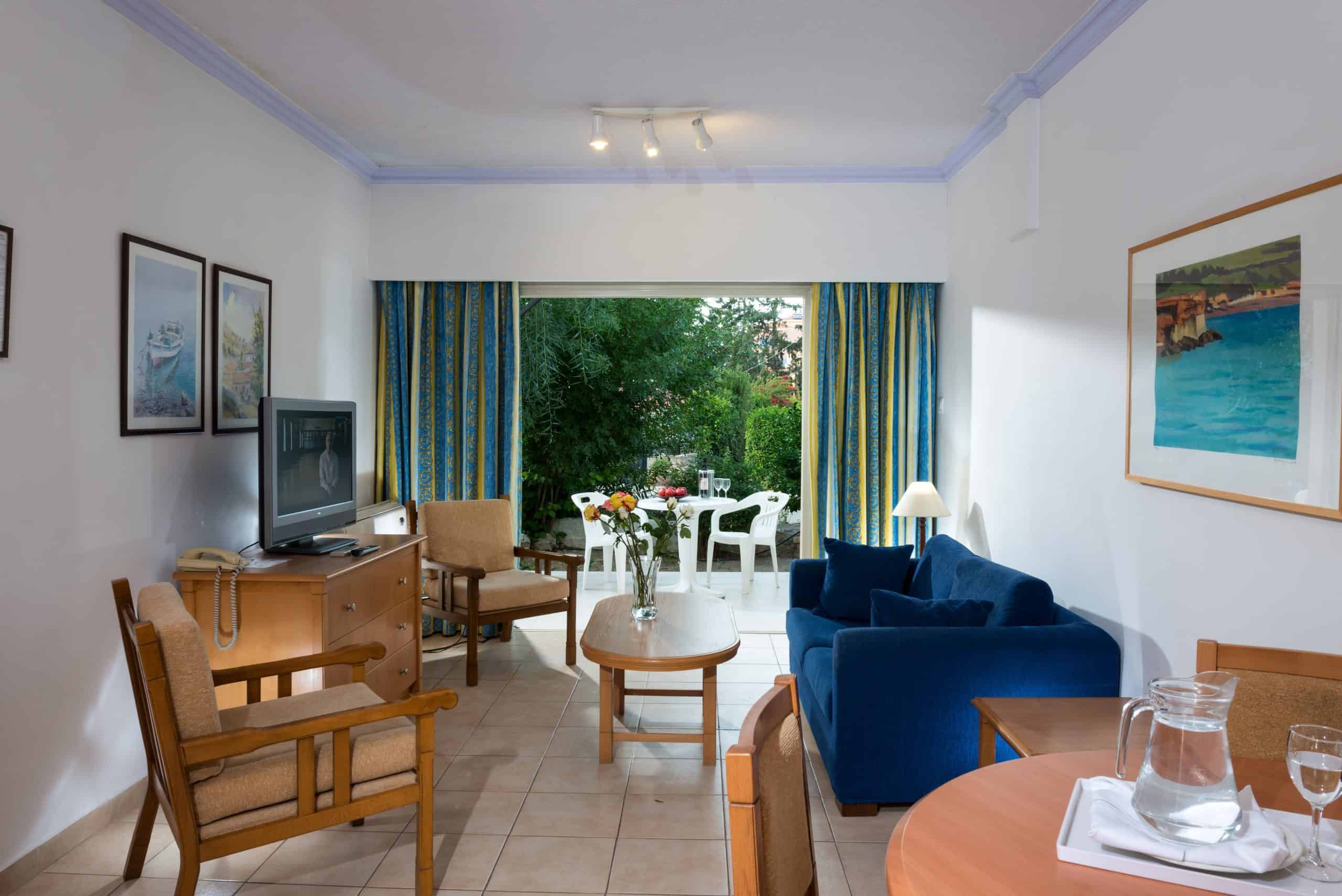 Paphos Gardens 2 Bedroom Apartments Resitour